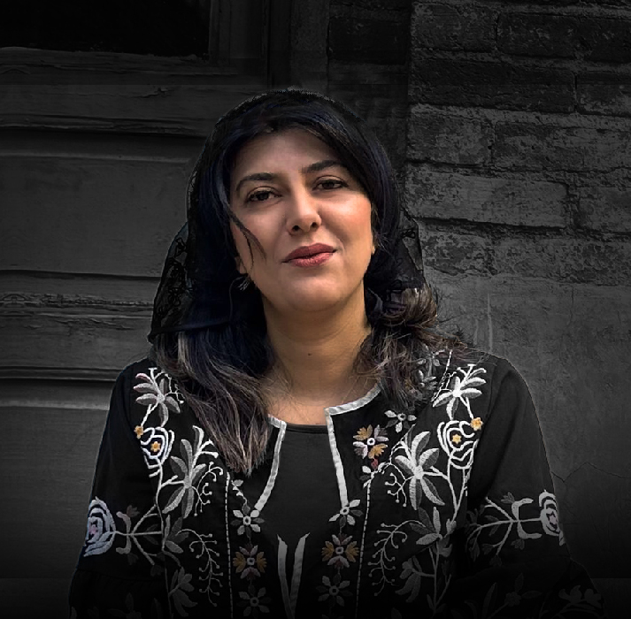 درباره آذران وب